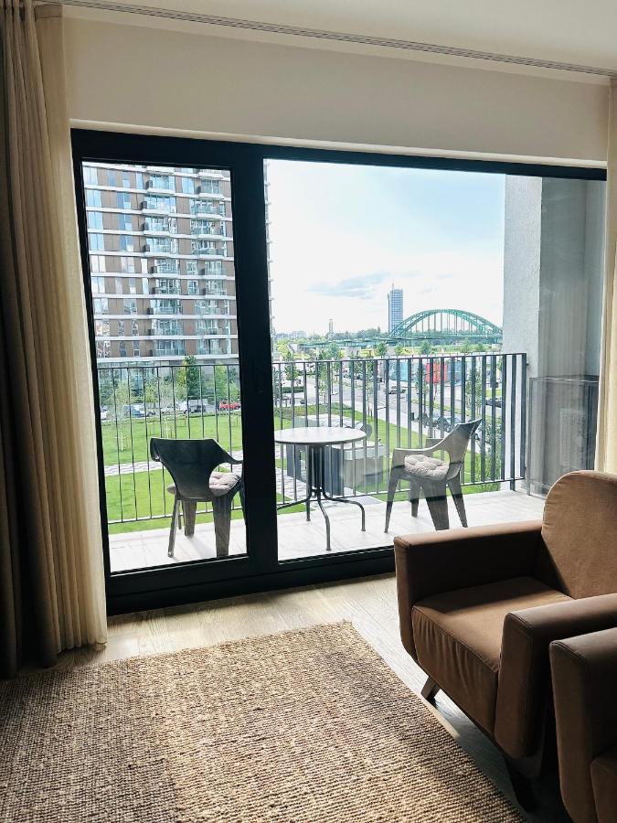 Luxury Waterfront View - BW Apartment River View ベオグラード エクステリア 写真
